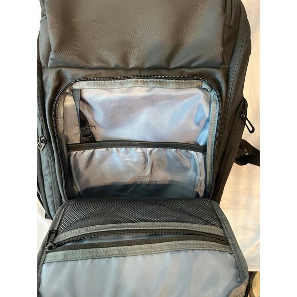 Large Black Padded Computer Backpack - Picture 2 of 6